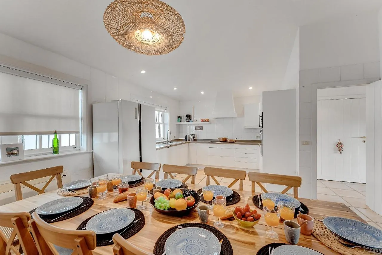 Charming Villa With Private And Heated Pool Costa Adeje  0*, Costa Adeje (Tenerife) Spanje