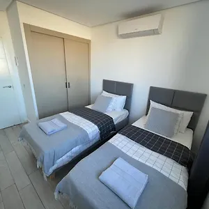 Ocean Garden Sunset - Heated Swimming Pool Free Wifi Apartment