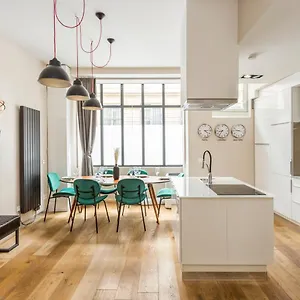 https://design-et-confort-near-champs-elysees.fr-paris.fr