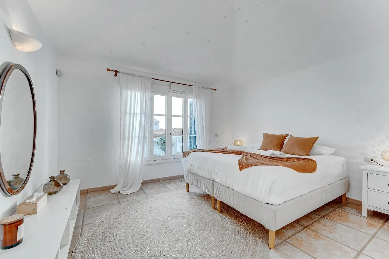 Charming Villa With Private And Heated Pool Costa Adeje  Costa Adeje (Tenerife)
