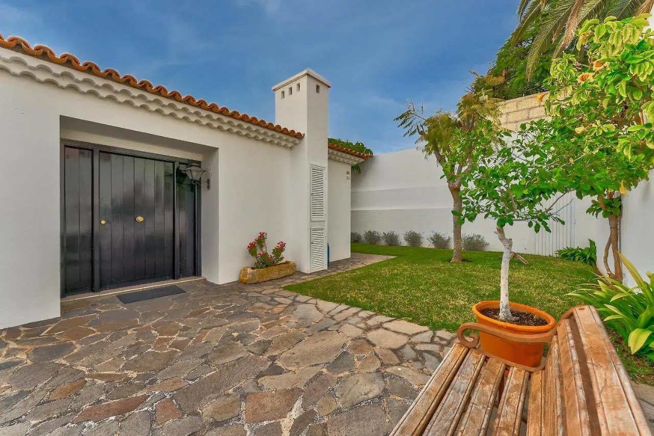 Charming Villa With Private And Heated Pool Costa Adeje  0*, Costa Adeje (Tenerife) Spain