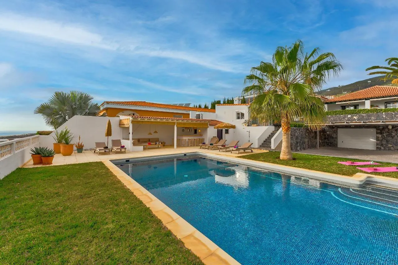 Charming Villa With Private And Heated Pool Costa Adeje